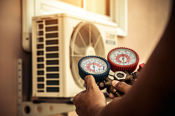 Professional Ac Installation technician working in Cedar Mountain, NC